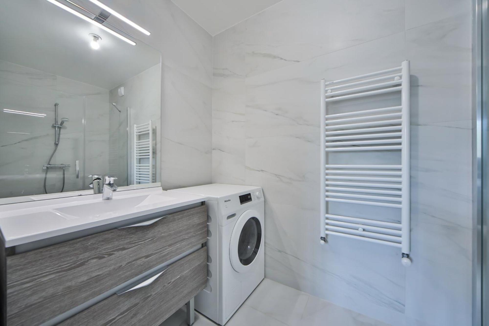 Blue Nights Appartements 69 Chennevières-sur-Marne Δωμάτιο φωτογραφία
